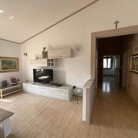 Italian Style Apartment Durrës 外观 照片