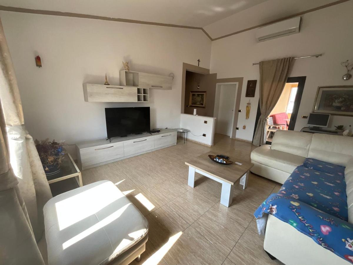 Italian Style Apartment Durrës 外观 照片